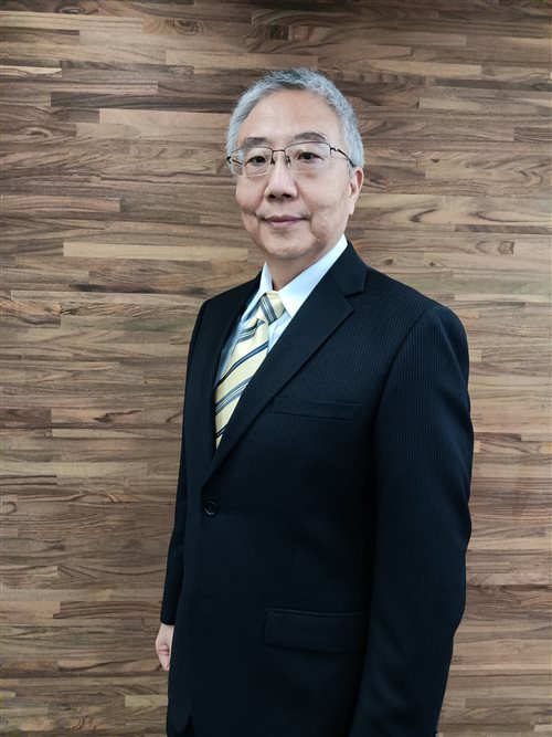 范廣靖 KUANG-CHING FAN