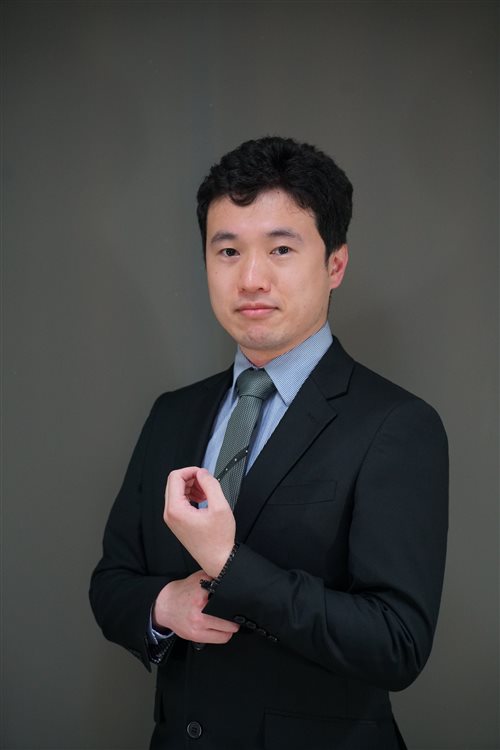 劉冠均 KUAN-CHUN LIU