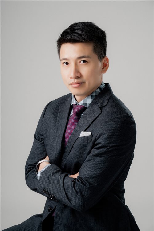 陳甫奕 FU-YI CHEN